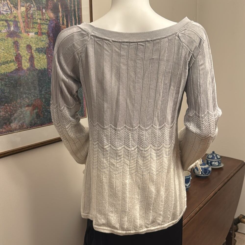 White House Black Market Small Gray Cream Chevron Knit Sweater Boho Preppy - Picture 5 of 9